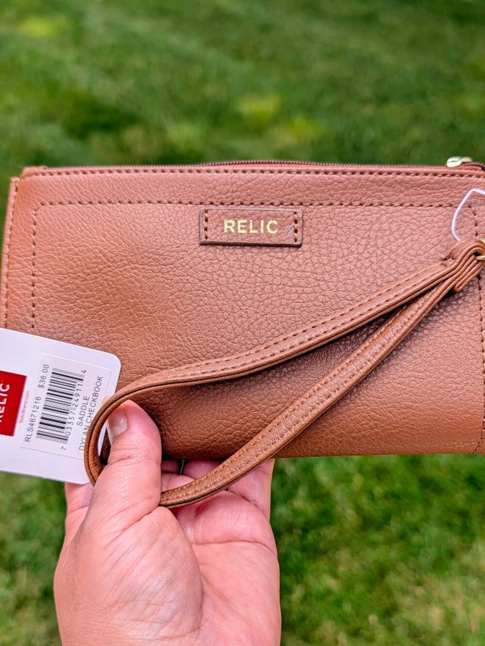 Relic Brown Leather Saddle Checkbook Wallet - NWT